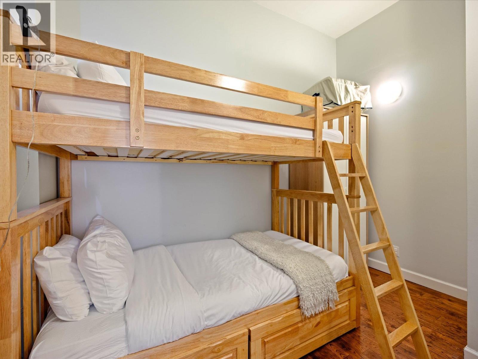 Gondola Grove bunk room